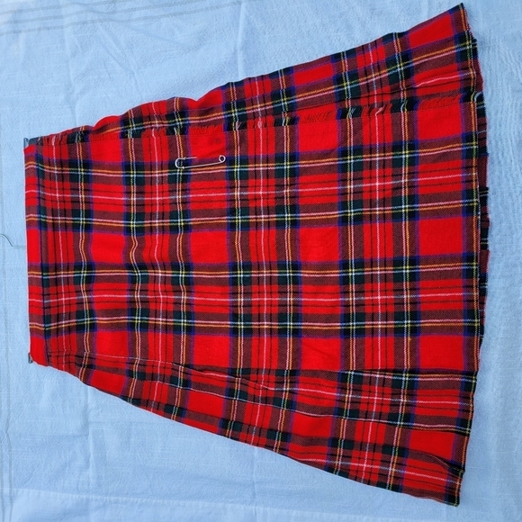 Pure New Wool Unisex Kilt Size 12 - Picture 2 of 10
